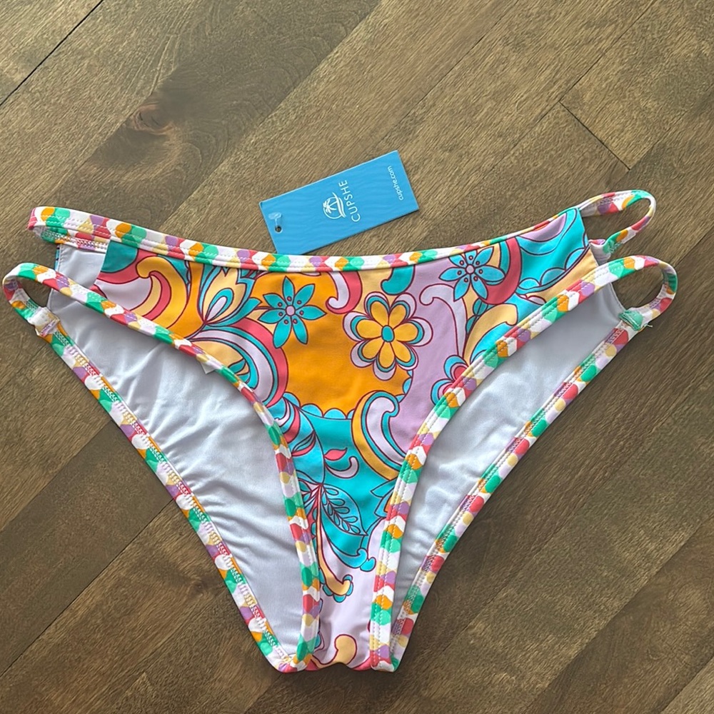 CUPSHE NWT Boho Wavy Floral Striped Strappy Cutout Bikini Bottoms